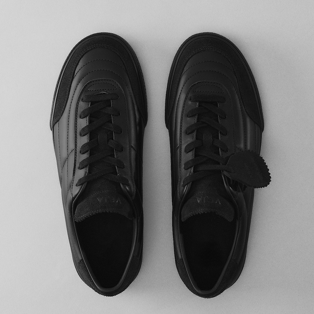 PANENKA LEATHER VEJA & ARPENTEUR BLACK - Image 4